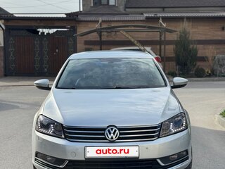 2012 Volkswagen Passat B7, серебристый, 999999 рублей, вид 2