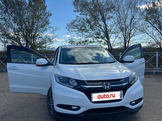 2015 Honda Vezel I, белый, 1630000 рублей, вид 3