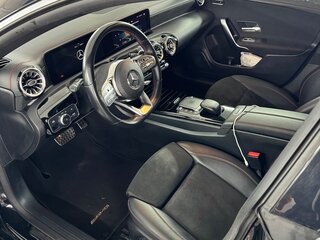 2022 Mercedes-Benz CLA 200 II (C118, X118), чёрный, 2900000 рублей, вид 4
