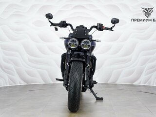 2025 Triumph Rocket 3, синий, 3099000 рублей, вид 4