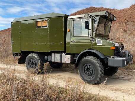 1991 Mercedes-Benz Unimog, зелёный, 4300000 рублей, вид 2