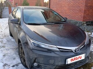 2018 Toyota Corolla XI (E160, E170, E180) Рестайлинг 1, серебристый, 2000000 рублей, вид 2
