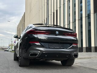 2020 BMW X6 40d III (G06), чёрный, 7790000 рублей, вид 5