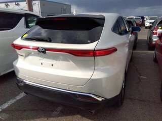 2021 Toyota Harrier IV (XU80), белый, 3900000 рублей, вид 1