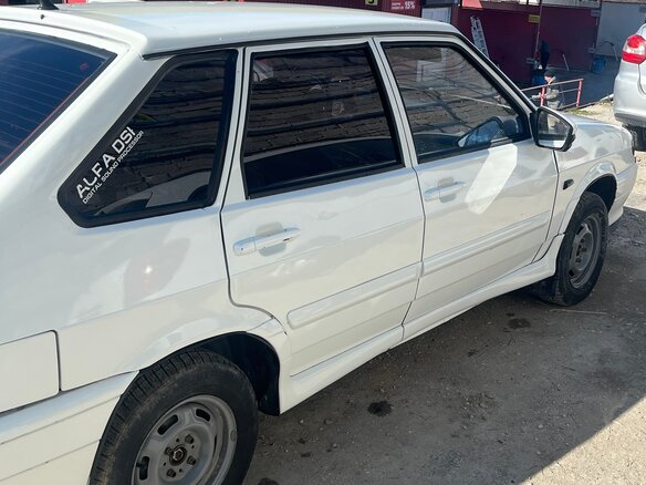 2010 Lada (ВАЗ) 2114, белый, 370000 рублей - вид 6