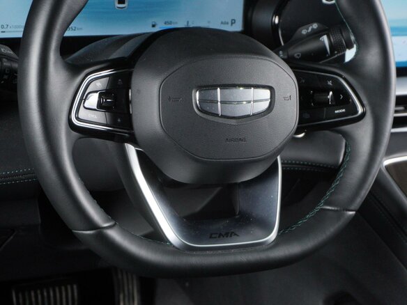 2025 Geely Xingyue L I Рестайлинг, серый, 3430000 рублей - вид 18
