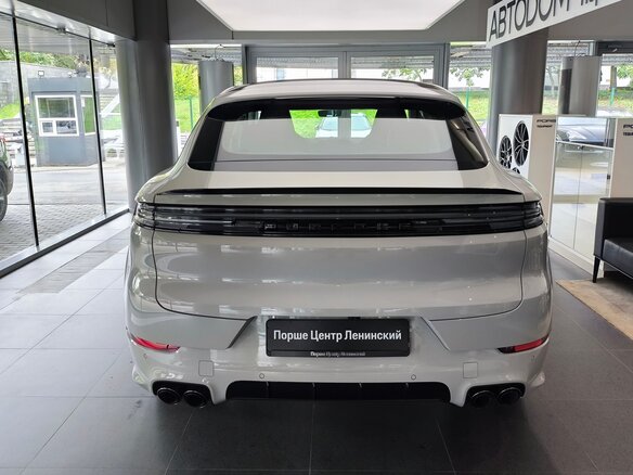 2026 Porsche Cayenne Coupé III Рестайлинг, серый, 22890000 рублей - вид 5