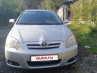 2005 Toyota Corolla IX (E120, E130) Рестайлинг, серебристый, 580000 рублей, вид 2