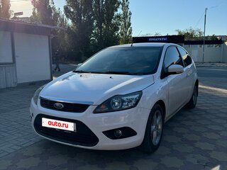 2009 Ford Focus II Рестайлинг, белый, 550000 рублей, вид 1