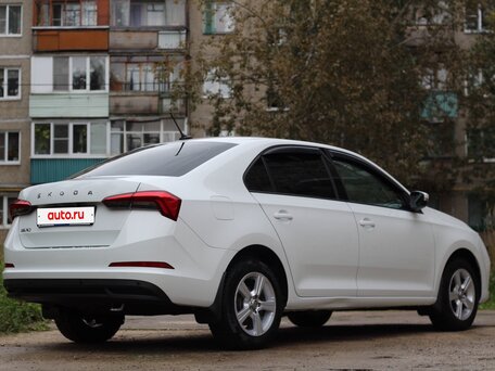 2021 Skoda Rapid II, белый, 1360000 рублей, вид 5