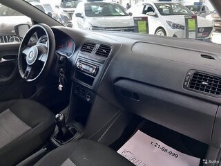 2012 Volkswagen Polo V, серебристый, 750000 рублей, вид 2