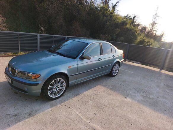 2004 BMW 3 серии 320i IV (E46) Рестайлинг, зелёный, 1000000 рублей