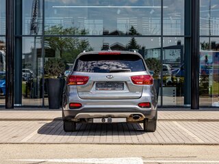 2019 Kia Sorento III Prime Рестайлинг, серый, 2365000 рублей, вид 5