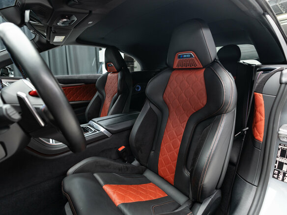 2022 BMW M8 Competition I (F91/F92/F93), серый, 13990000 рублей - вид 14