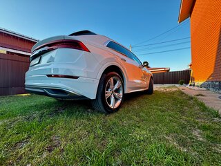 2021 Audi Q8 55 TFSI I (4M), белый, 6350000 рублей, вид 5