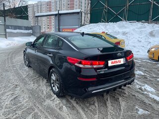 2019 Kia Optima IV Рестайлинг, чёрный, 1800000 рублей, вид 2