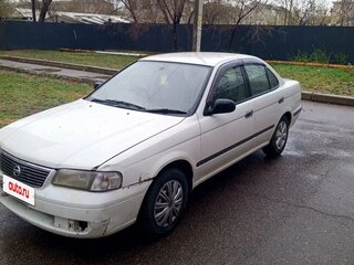 2000 Nissan Sunny B15, белый, 200000 рублей, вид 2