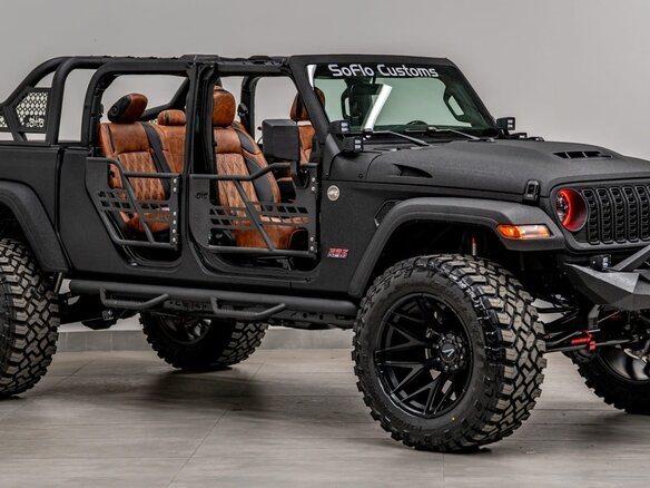2026 Jeep Gladiator II (JT) Рестайлинг, чёрный, 13377000 рублей - вид 3
