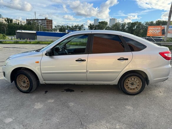 2014 Lada (ВАЗ) Granta I, серый, 380000 рублей - вид 7