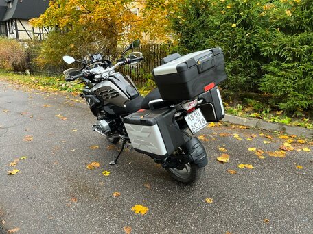 2017 BMW R 1200 GS, серый, 1550000 рублей, вид 1