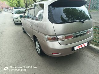 2003 Toyota Gaia, серый, 650000 рублей, вид 4