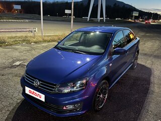 2018 Volkswagen Polo V Рестайлинг, синий, 1650000 рублей, вид 4