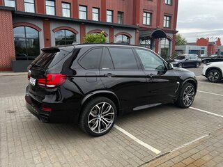 2014 BMW X5 M50d III (F15), чёрный, 3200000 рублей, вид 4