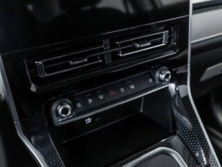 2026 Haval M6 II, белый, 2327859 рублей, вид 3