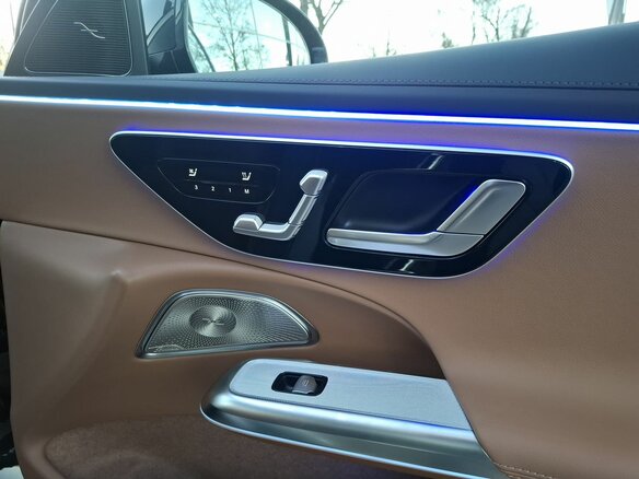 2025 Mercedes-Benz E-Класс 300 VI (W214, S214), чёрный, 9330000 рублей - вид 19