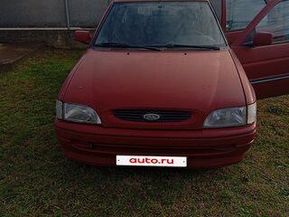 1994 Ford Escort V Рестайлинг 1, красный, 90000 рублей, вид 2