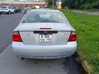2005 Ford Focus I Рестайлинг (North America), серебристый, 270000 рублей, вид 3