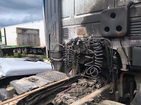 2001 Iveco EuroTech, белый, 450000 рублей, вид 4