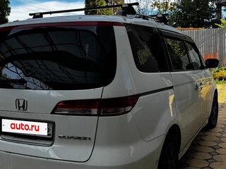 2005 Honda Elysion I, белый, 1300000 рублей, вид 3