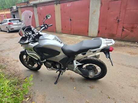 2012 Honda VFR 1200X (Crosstourer), серебристый, 770000 рублей, вид 5