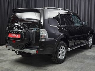 2012 Mitsubishi Pajero IV Рестайлинг 1, чёрный, 1997000 рублей, вид 4