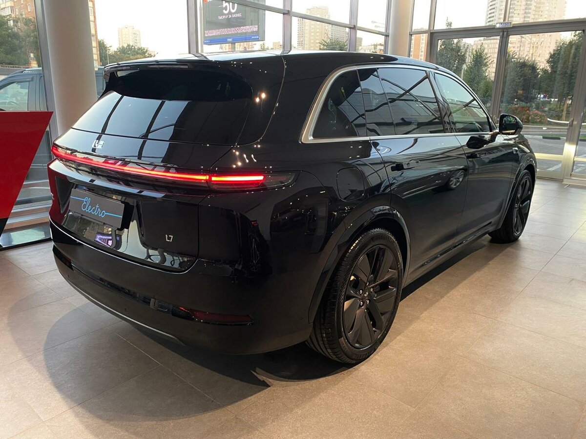 Открыть фотографии: Li Auto (Lixiang) L7 I Рестайлинг