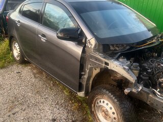 2013 Kia Rio 4-speed III, серый, 500000 рублей, вид 4