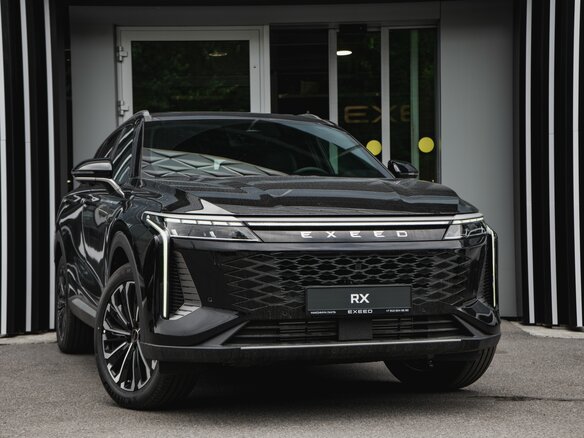2025 Exeed RX, чёрный, 4150000 рублей - вид 2