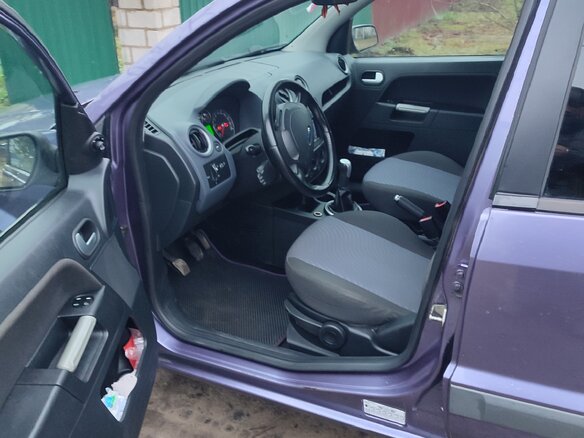 2007 Ford Fusion I Рестайлинг, фиолетовый, 500000 рублей - вид 2