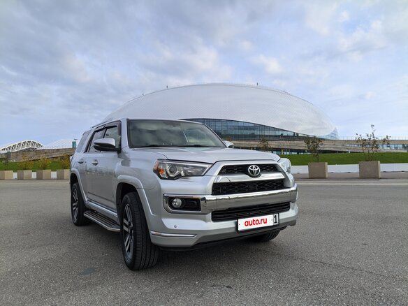 2019 Toyota 4Runner V Рестайлинг, серебристый - вид 2
