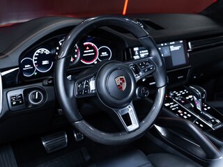 2020 Porsche Cayenne Turbo Coupé III, оранжевый, 10000000 рублей, вид 2
