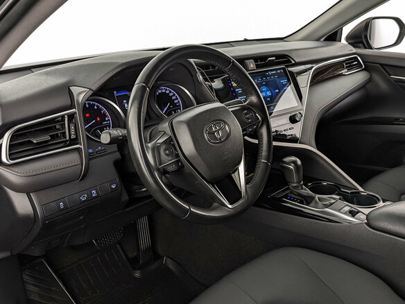 2019 Toyota Camry VIII (XV70), чёрный, 2580000 рублей - вид 14