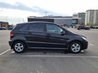 2010 Mercedes-Benz B-Класс 180 I (W245) Рестайлинг, чёрный, 680000 рублей, вид 4
