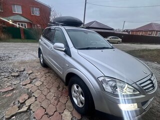 2010 SsangYong Kyron 6-speed I Рестайлинг, серебристый, 950000 рублей, вид 3