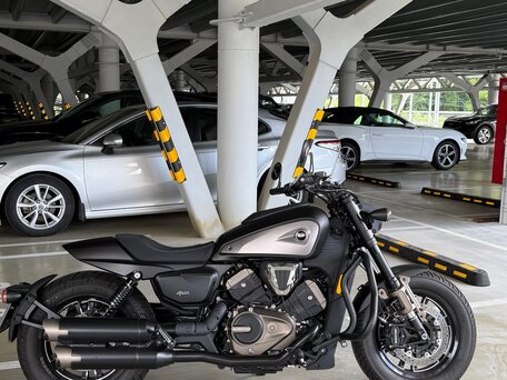 2024 QJMotor SRV 600 V, чёрный, 555000 рублей, вид 5