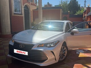 2022 Toyota Avalon V, белый, 4600000 рублей, вид 3