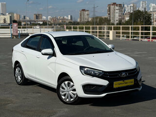 2023 Lada (ВАЗ) Vesta I Рестайлинг (NG), белый, 1079000 рублей, вид 3