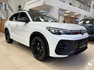 2025 Volkswagen Tiguan L Pro III (China Market), белый, 4990000 рублей, вид 3