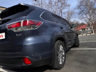 2014 Toyota Highlander III (XU50), серый, 3100000 рублей, вид 3