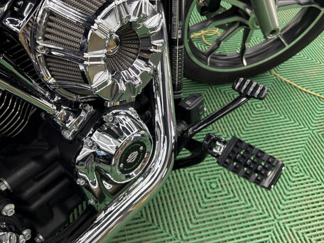 2018 Harley-Davidson Low Rider, чёрный, 1999000 рублей, вид 5